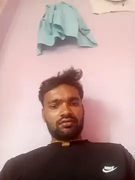 Snapshot of Surajpuja79 chatting on January 18, 7:12 am Surajpuja79 online show from January 18, 7:12 am