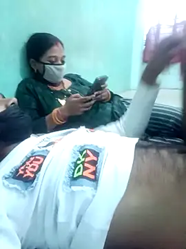 Snapshot of Surajpuja79 chatting on February 27, 7:08 am Surajpuja79 online show from February 27, 7:08 am