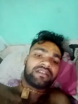 Snapshot of Surajpuja79 chatting on February 28, 5:19 am Surajpuja79 online show from February 28, 5:19 am