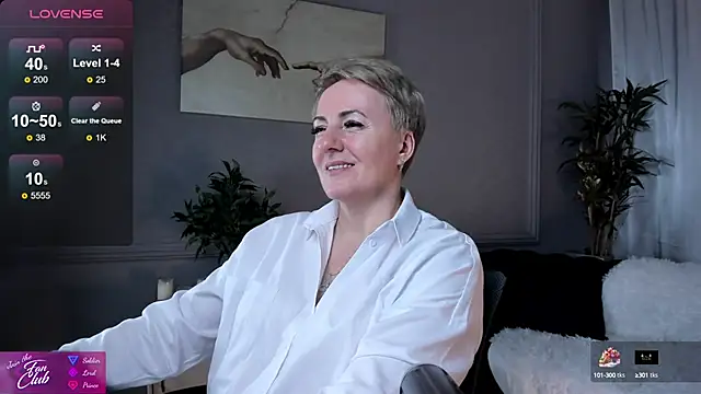 Snapshot of Nika_Smit chatting on February 22, 11:24 am Nika Smit online show from February 22, 11:24 am