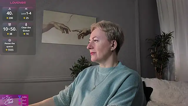 Snapshot of Nika_Smit chatting on March 23, 5:00 am Nika Smit online show from March 23, 5:00 am