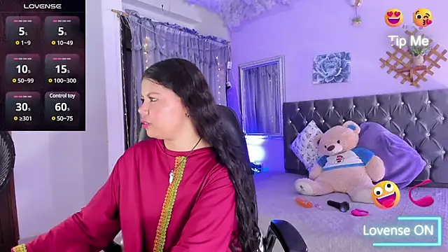 ShairaAwada online show from December 3, 12:16 pm