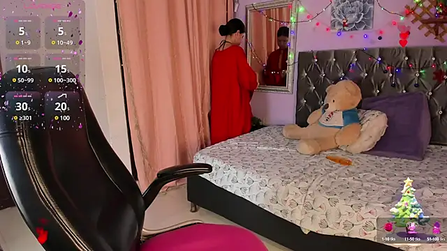 ShairaAwada online show from December 18, 3:44 pm