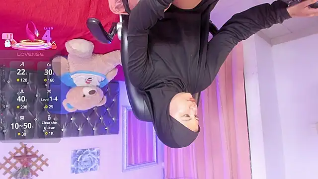 ShairaAwada online show from March 20, 2:21 pm