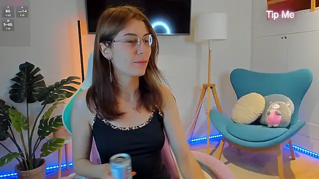 Hailey Green online show from July 5, 9:22 pm