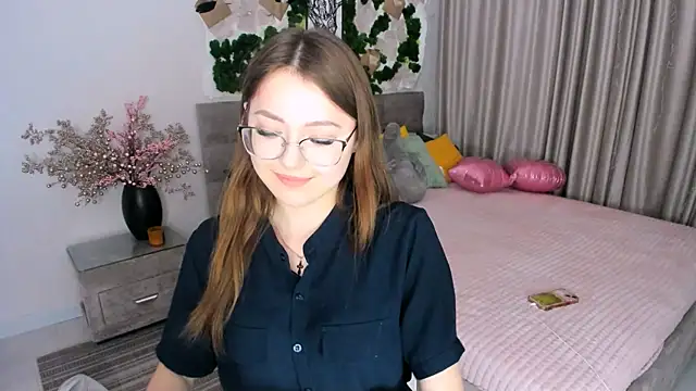 SereneFlame online show from March 7, 7:27 pm