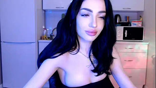 NancyLovee  online show from January 2, 5:07 pm
