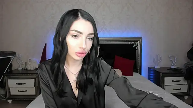 NancyLovee  online show from March 19, 4:13 pm