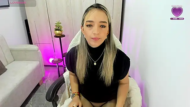 Snapshot of Katapinter chatting on November 6, 7:26 pm Katapinter online show from November 6, 7:26 pm