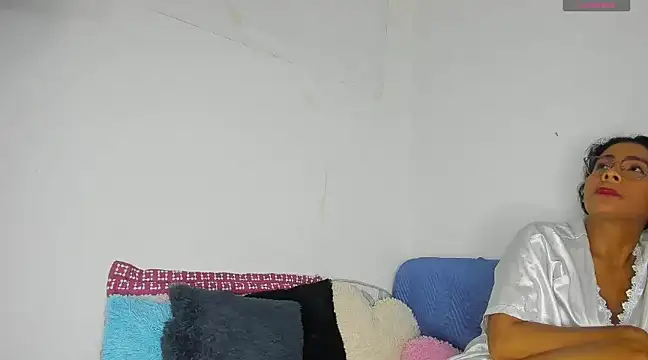 Snapshot of Nenita_Hot_ chatting on March 18, 10:58 pm Nenita Hot online show from March 18, 10:58 pm