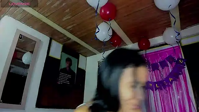 Snapshot of Nenita_Hot_ chatting on September 25, 8:23 pm Nenita Hot online show from September 25, 8:23 pm