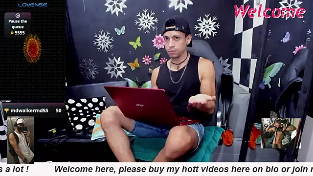 MikeRose94 online show from February 15, 6:26 pm