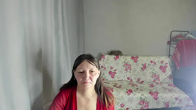 elis gabbi online show from February 3, 9:47 am