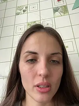 AmiLavs online show from December 24, 11:28 am