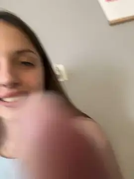 AmiLavs online show from February 4, 11:27 am