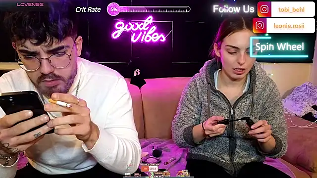 MrAndMrsSavage online show from December 13, 8:47 pm