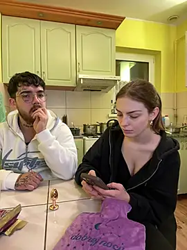 MrAndMrsSavage online show from February 20, 9:09 pm