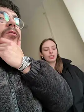 MrAndMrsSavage online show from March 4, 10:16 pm