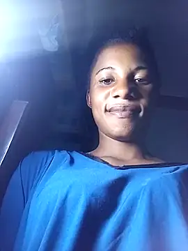 Snapshot of Yourlittlegirl19 chatting on December 13, 6:05 pm Yourlittlegirl19 online show from December 13, 6:05 pm
