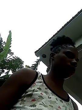 Snapshot of Yourlittlegirl19 chatting on December 20, 1:11 pm Yourlittlegirl19 online show from December 20, 1:11 pm