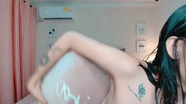 Snapshot of brooklove_doll chatting on January 31, 7:08 pm brooklove doll online show from January 31, 7:08 pm