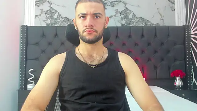 Snapshot of MaximusDick1_ chatting on July 21, 12:07 pm MaximusDick1 online show from July 21, 12:07 pm