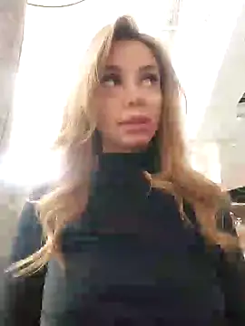 Gabriella Hot  online show from March 12, 5:13 am