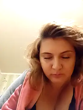 Snapshot of SckayilaGray chatting on December 4, 5:22 pm SckayilaGray online show from December 4, 5:22 pm