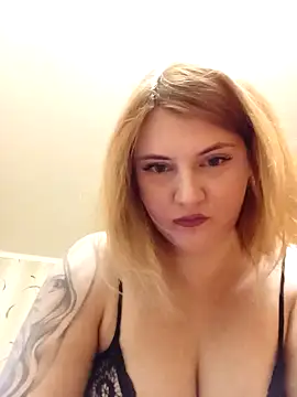 Snapshot of SckayilaGray chatting on December 26, 2:37 pm SckayilaGray online show from December 26, 2:37 pm