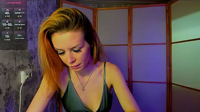 the perfectgirl online show from September 22, 7:16 pm