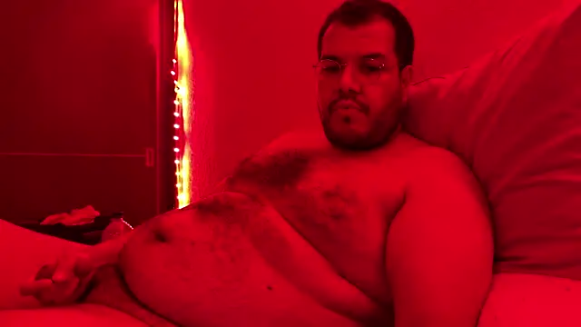 Snapshot of bearcloudcomputa chatting on February 16, 10:55 am bearcloudcomputa online show from February 16, 10:55 am