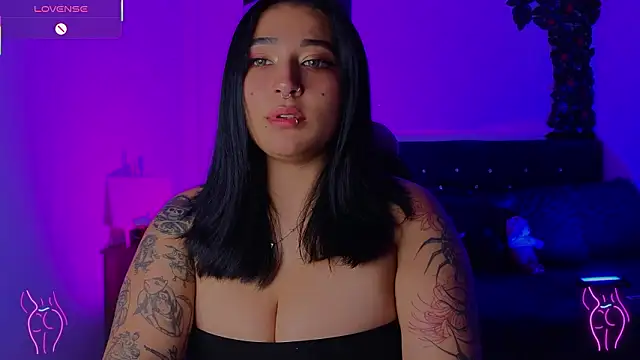 Pauilina online show from March 11, 12:00 pm