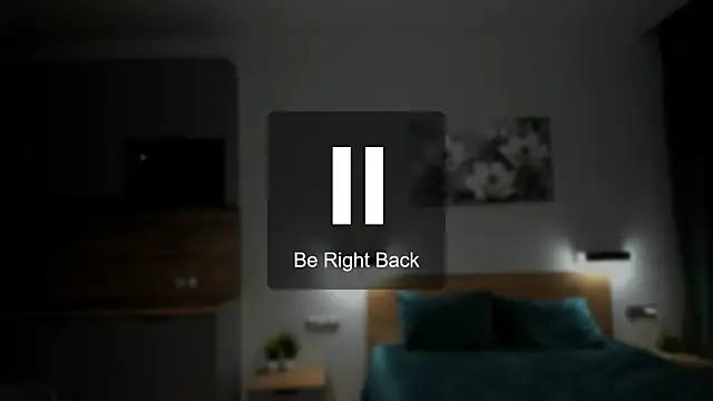 chloewallace online show from December 24, 11:22 pm