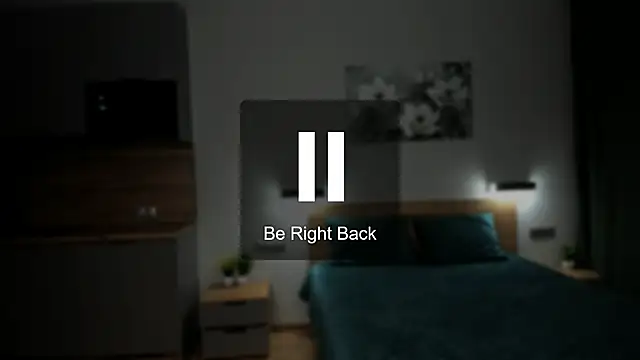 chloewallace online show from January 24, 11:23 pm