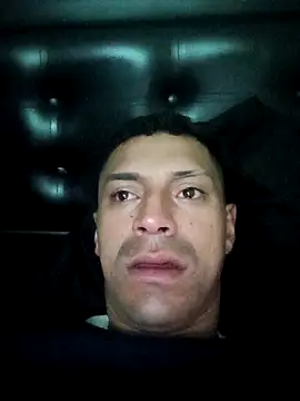 Snapshot of jeremiabello chatting on March 10, 7:53 am jeremiabello online show from March 10, 7:53 am