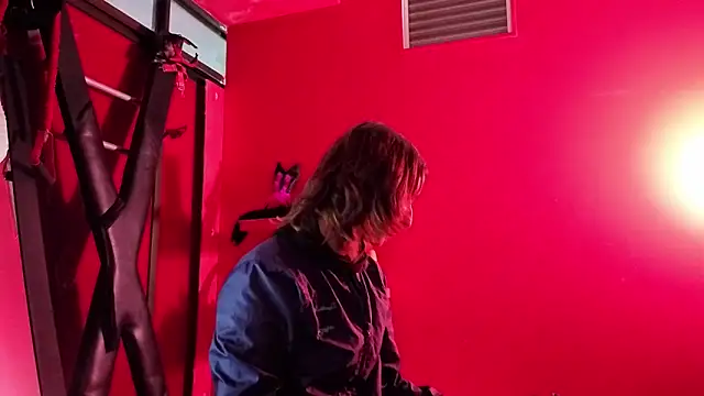 Ambar Roux  online show from February 7, 1:20 am