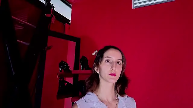 Snapshot of Ambar_Roux_ chatting on June 3, 12:52 pm Ambar Roux online show from June 3, 12:52 pm