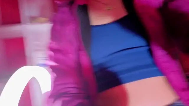 Snapshot of Ambar_Roux_ chatting on June 5, 1:28 pm Ambar Roux online show from June 5, 1:28 pm