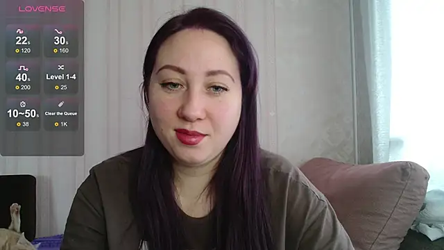 Snapshot of KellyCrystall chatting on December 11, 5:10 am KellyCrystall online show from December 11, 5:10 am