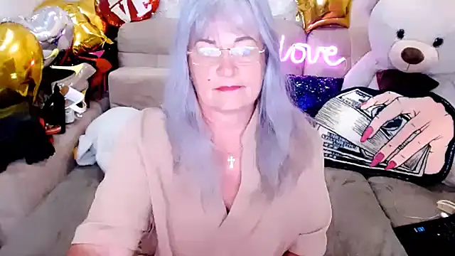 Snapshot of SiberiabBerry chatting on June 11, 2:00 am SiberiabBerry online show from June 11, 2:00 am