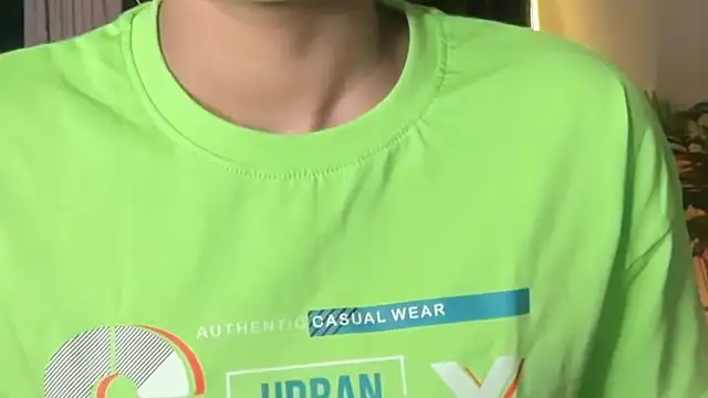 Snapshot of sexy_m23 chatting on November 22, 8:52 pm sexy m23 online show from November 22, 8:52 pm