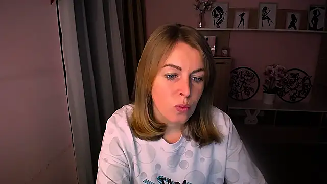 Hot Milady online show from January 21, 8:08 am