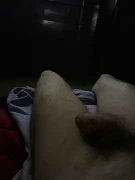 Snapshot of Miky_21 chatting on March 19, 1:32 am Miky 21 online show from March 19, 1:32 am