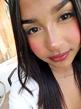 Snapshot of Mariangel_11 chatting on October 28, 2:09 pm Mariangel 11 online show from October 28, 2:09 pm