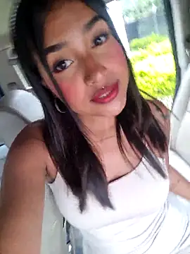 Snapshot of Mariangel_11 chatting on November 3, 2:51 pm Mariangel 11 online show from November 3, 2:51 pm