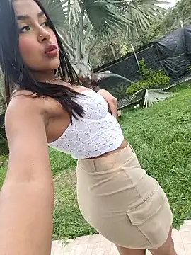 Snapshot of Mariangel_11 chatting on November 10, 2:16 pm Mariangel 11 online show from November 10, 2:16 pm