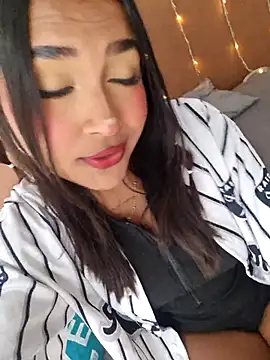 Snapshot of Mariangel_11 chatting on November 24, 1:44 pm Mariangel 11 online show from November 24, 1:44 pm