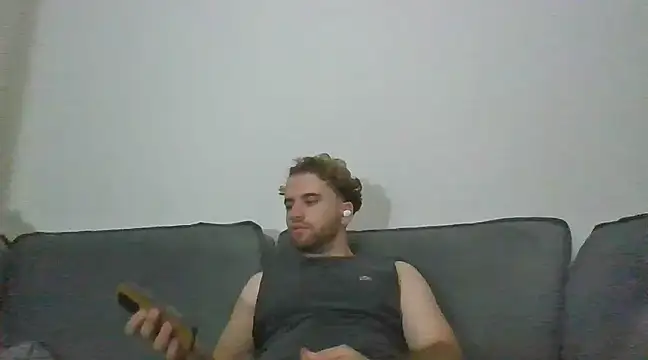 TomAlex online show from December 10, 1:22 am