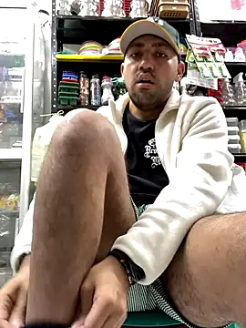 JuanZapata33 online show from October 10, 11:59 pm