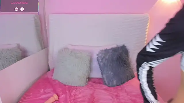 Hannie ws online show from March 11, 7:42 pm